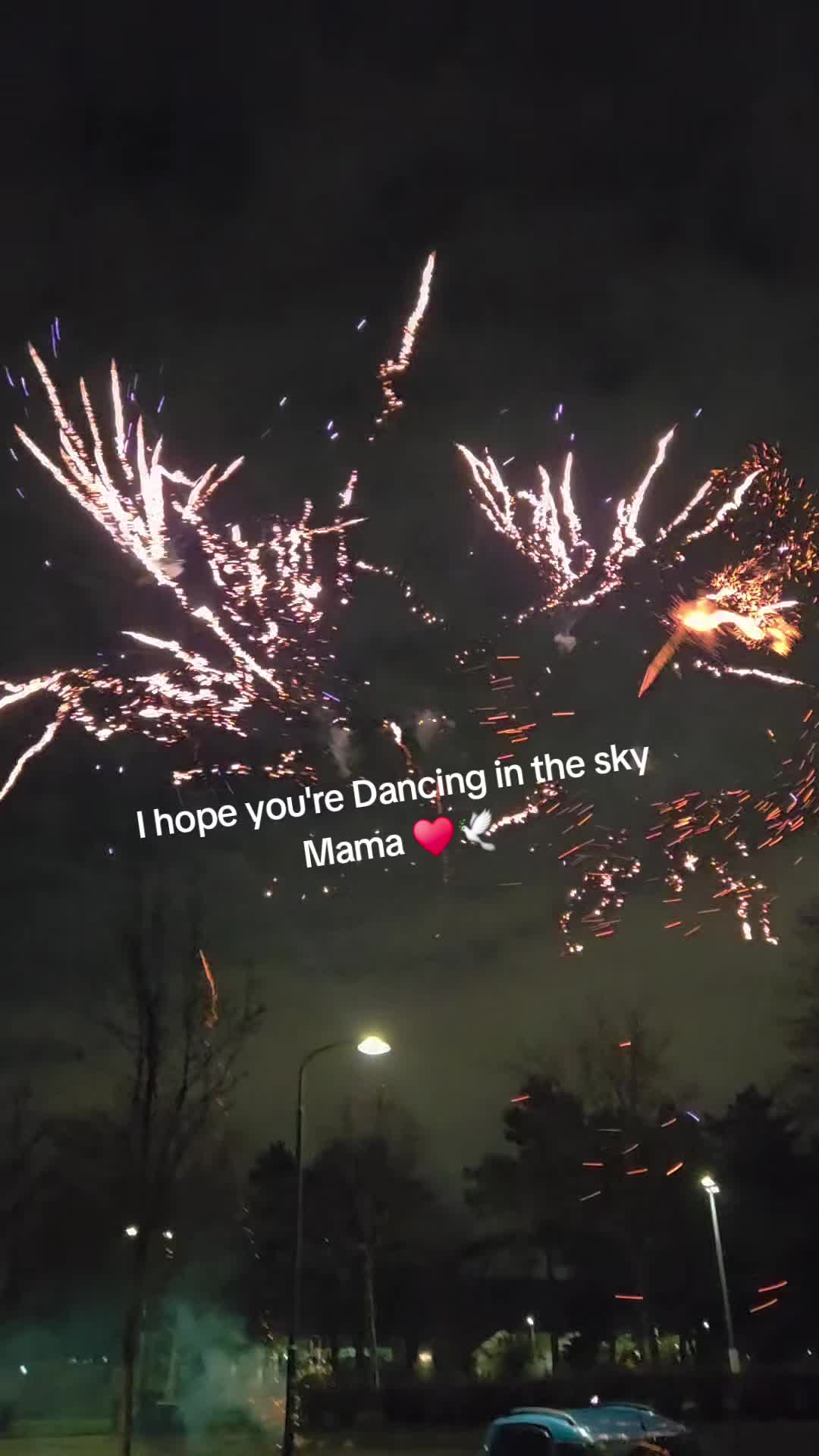 @Jessi🐊