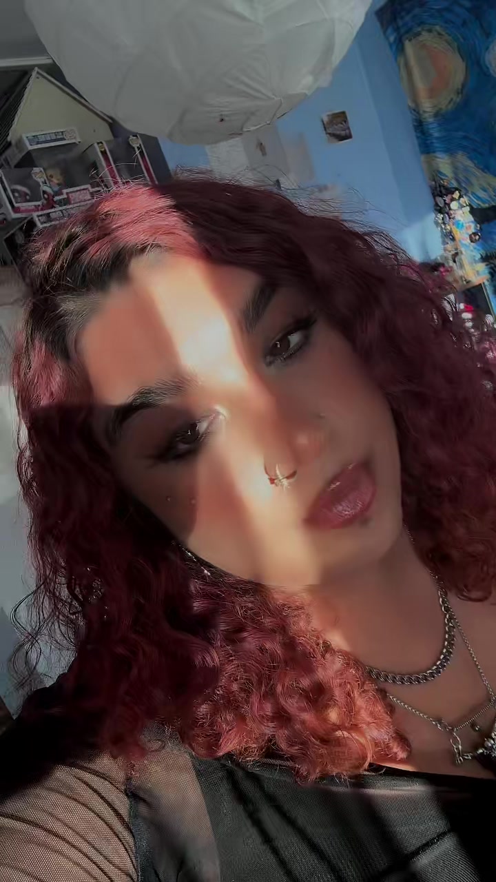 @Maalaxh