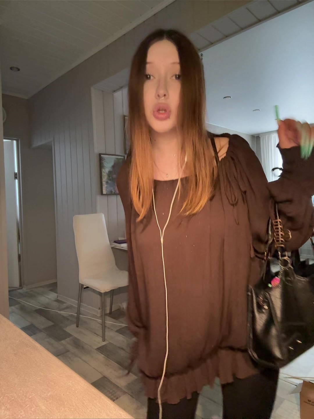 @лиза пластырь