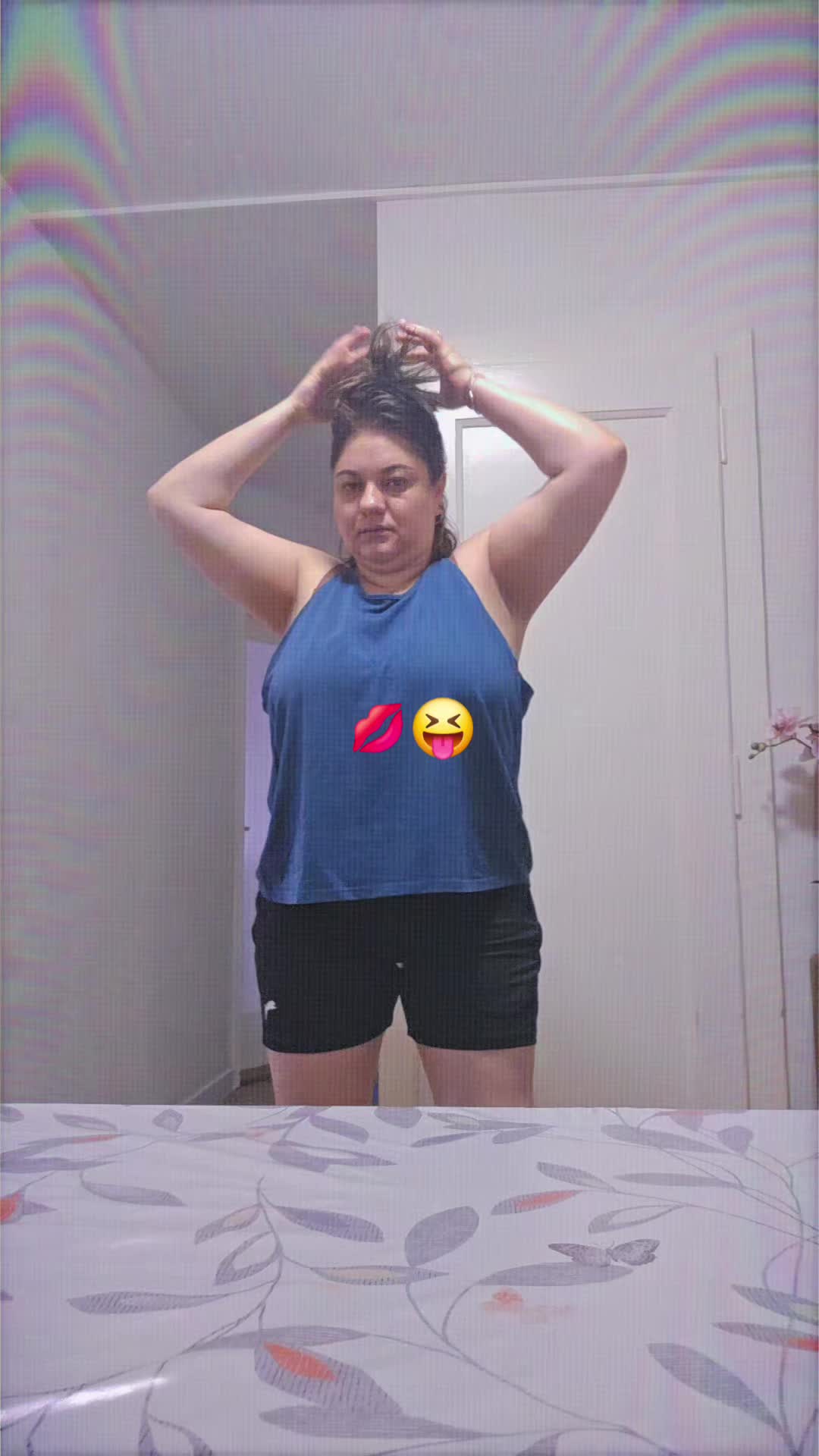 @Vera