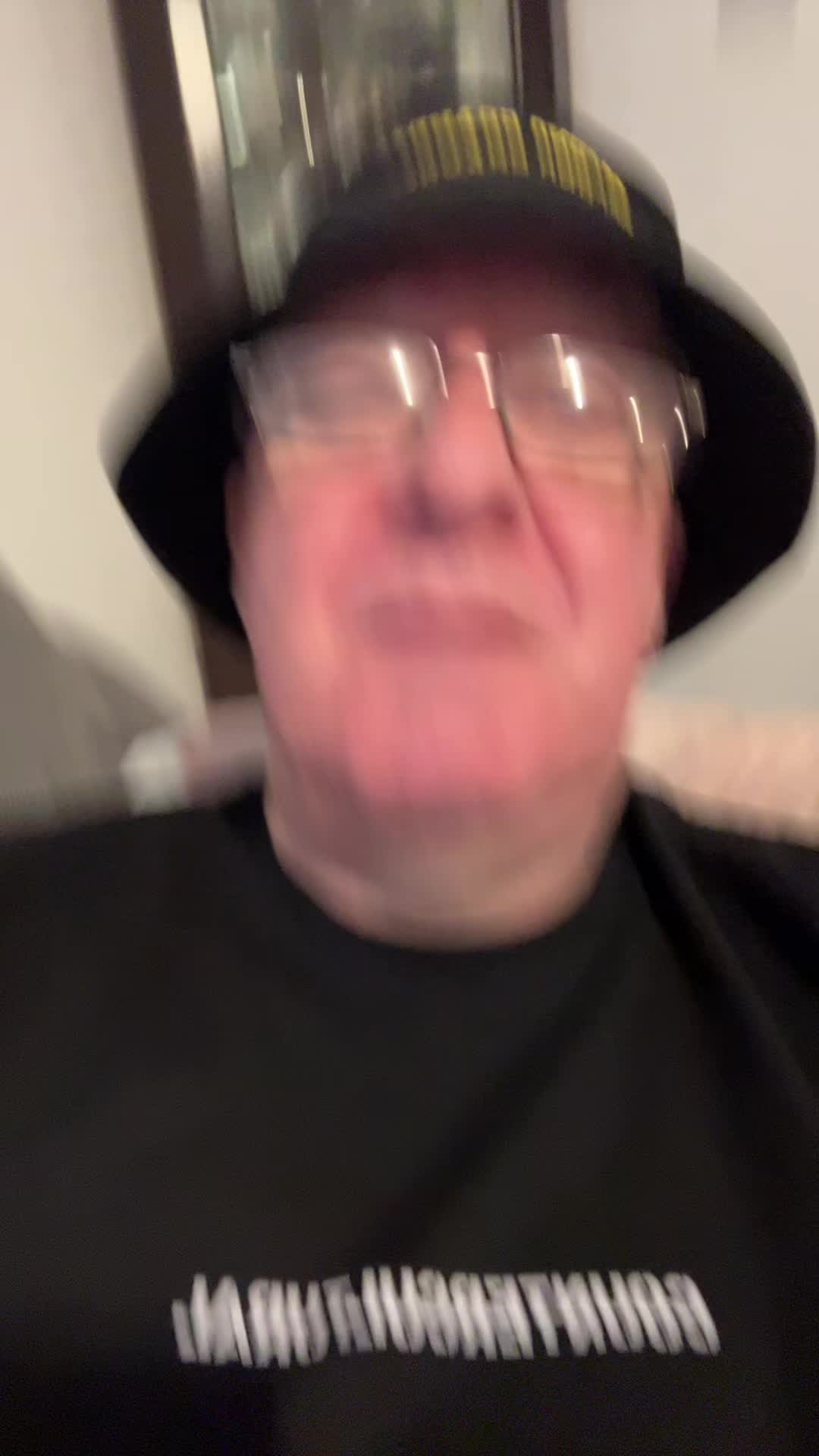 @TECHNO GRANDAD