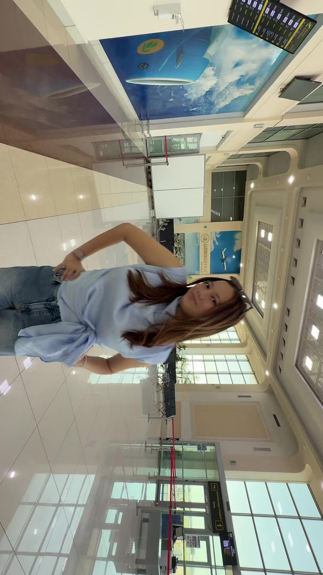 @Leona 🦋