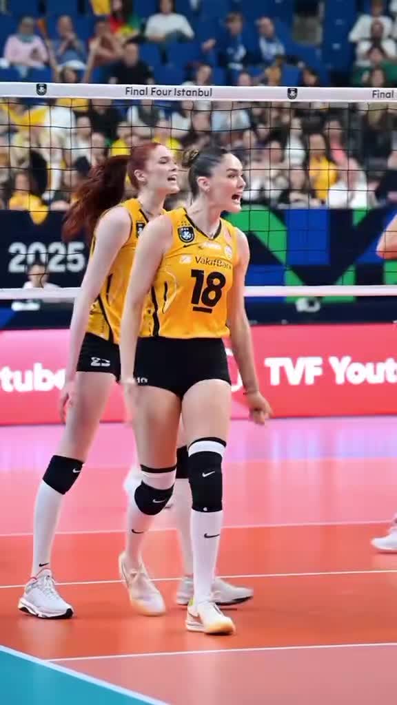 @Volleyball Queen 🏐