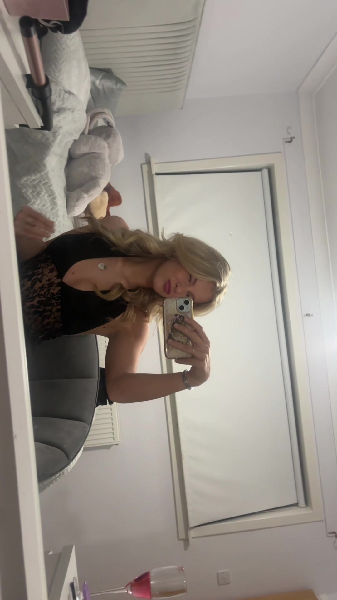 @leah x