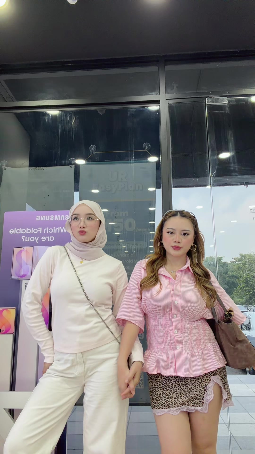 @afeesyaa