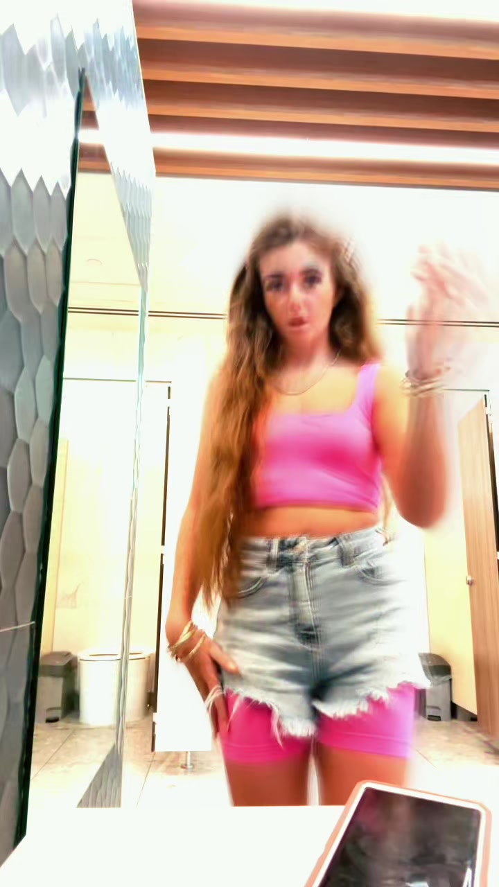 @~J~
