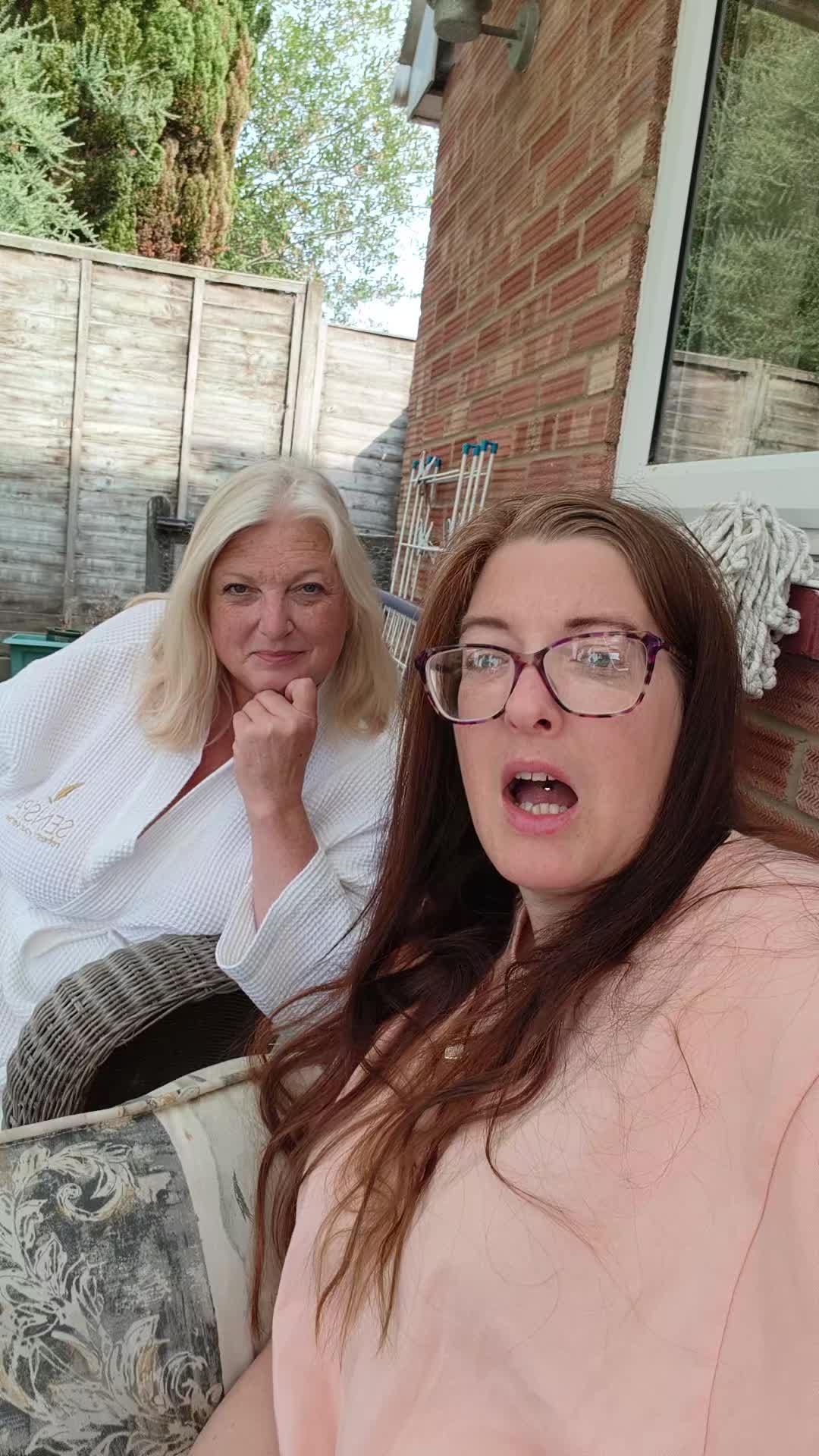 @Becca👀