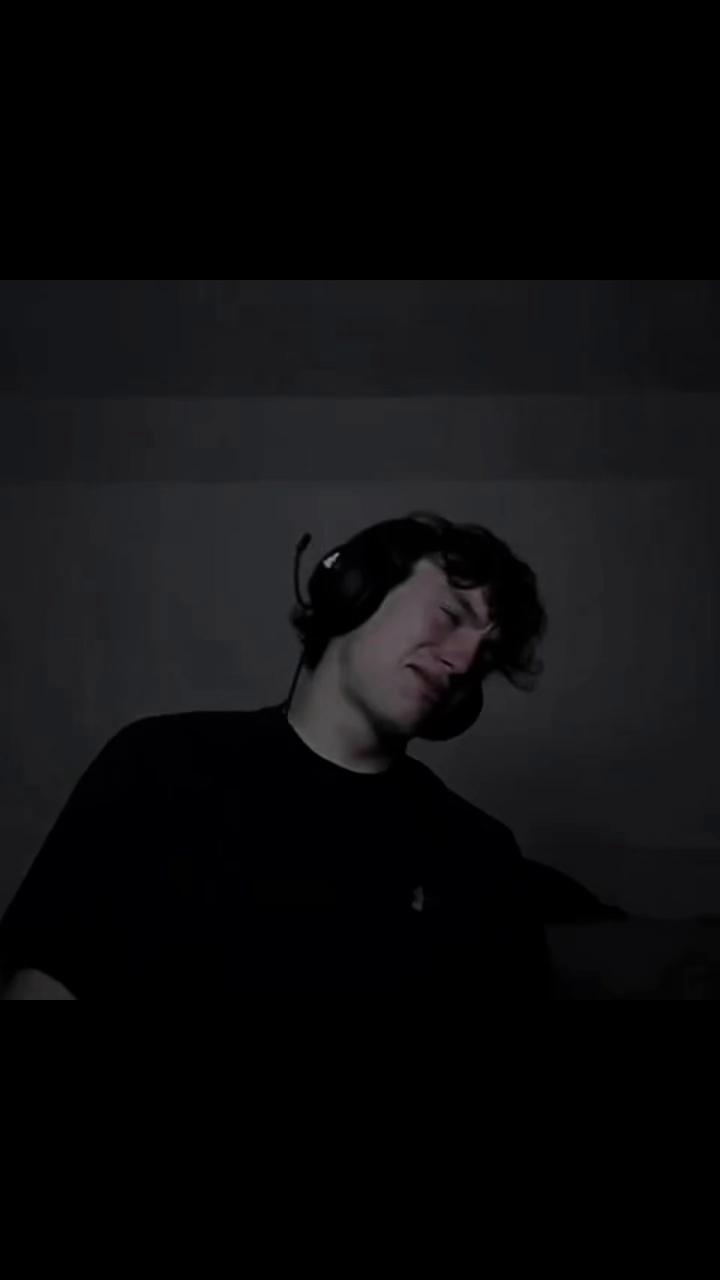 @𝖒𝖝𝖑_𝖑𝖞𝖗𝖎𝖈𝖘"🎧