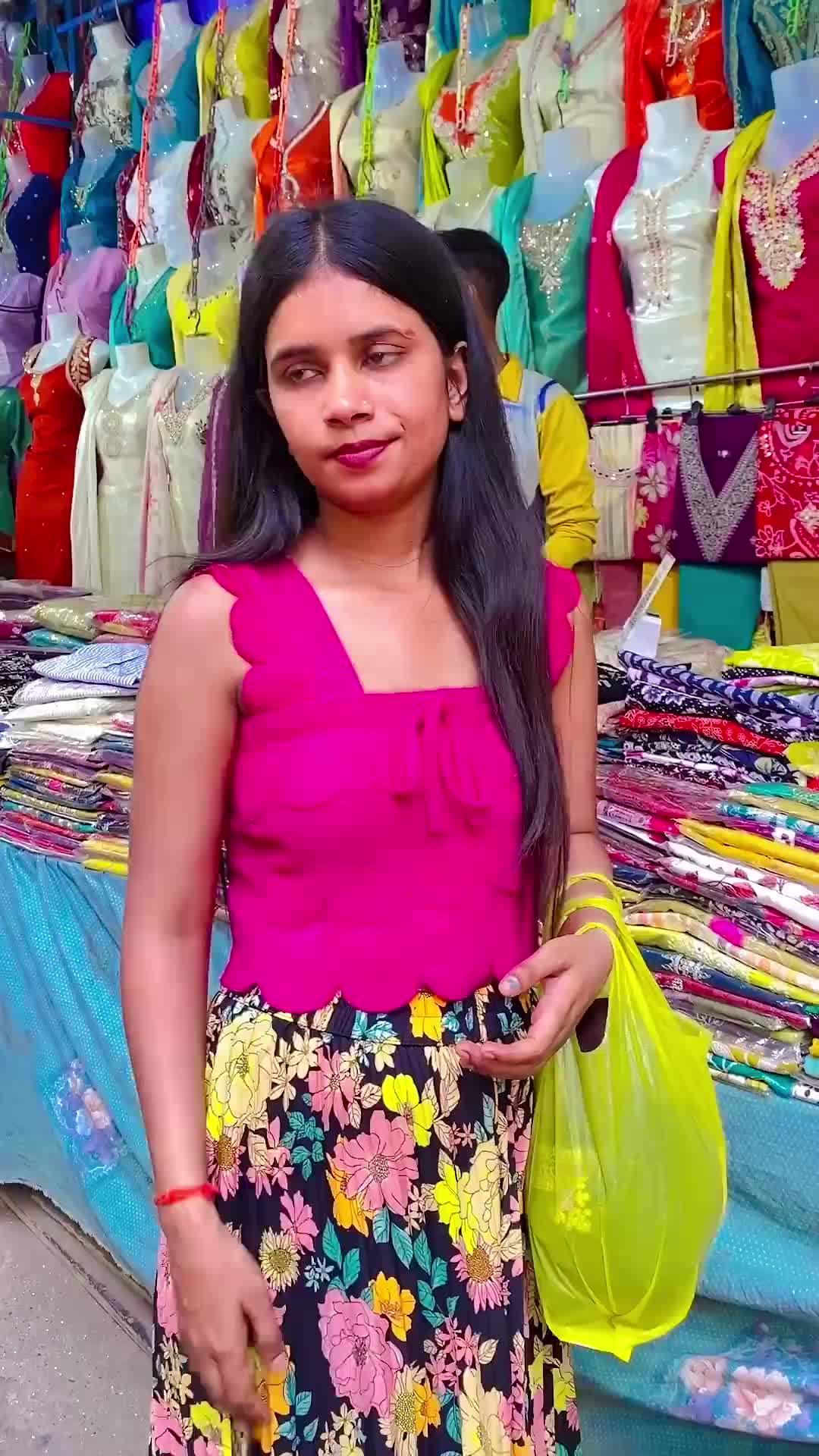 @Suyash Vlogs