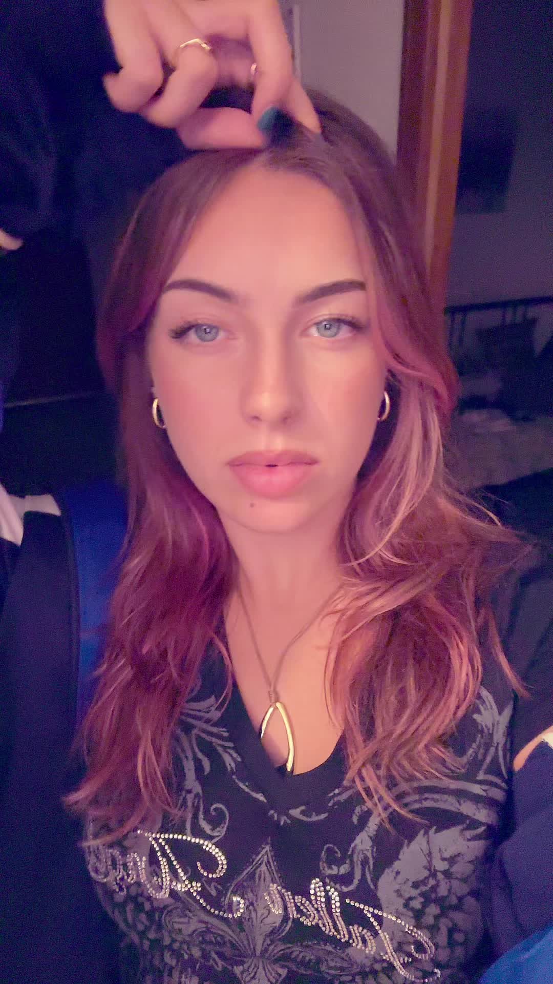 @ʀᴏxxᴀɴɴᴀ ༉