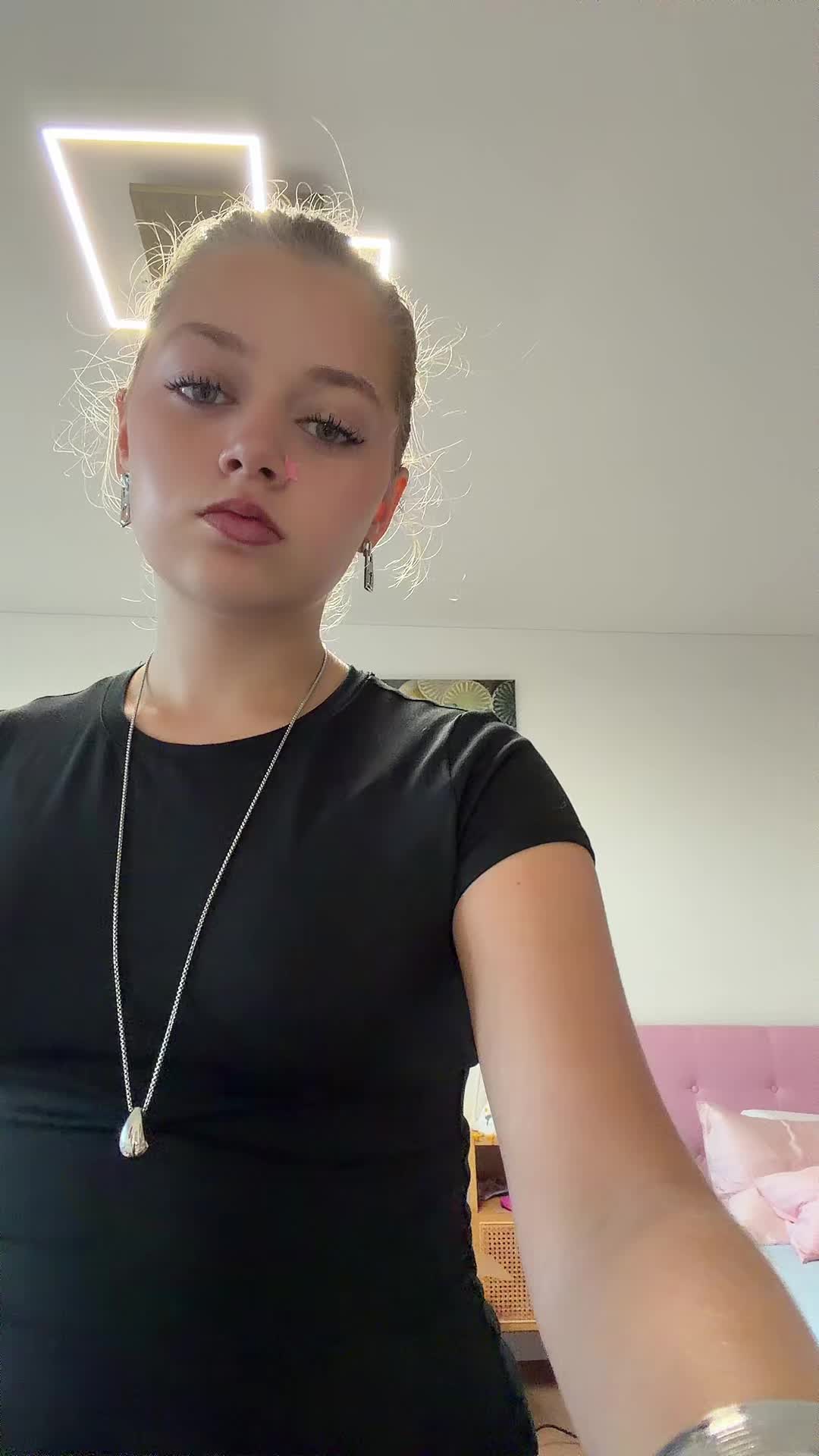 @Lolita