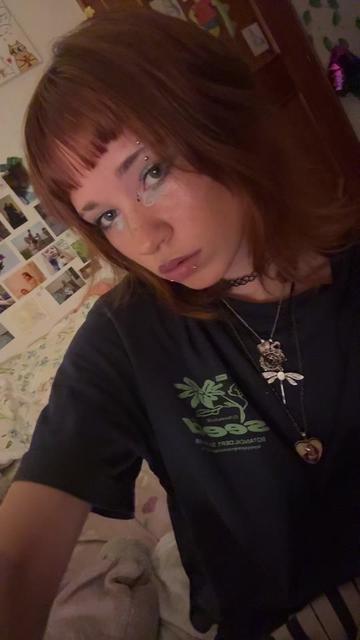 @Mollywinks