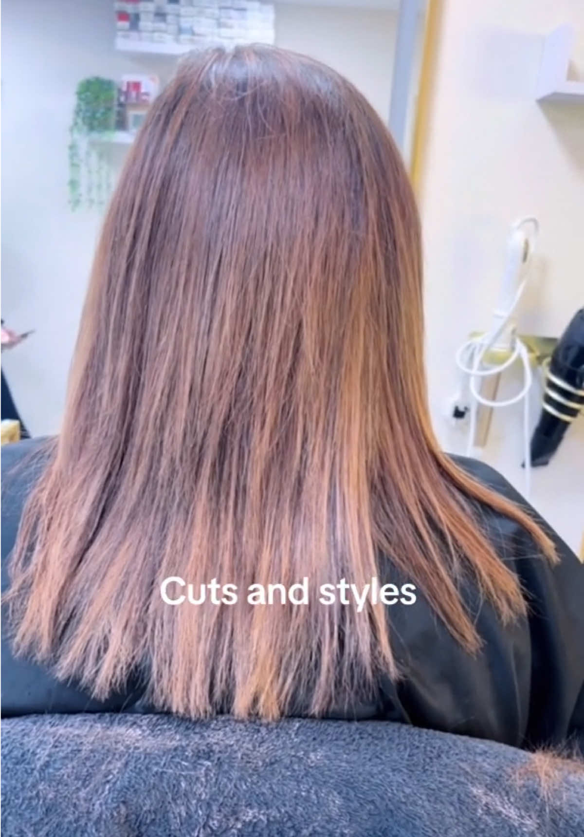 @Cuts_styles_byabby