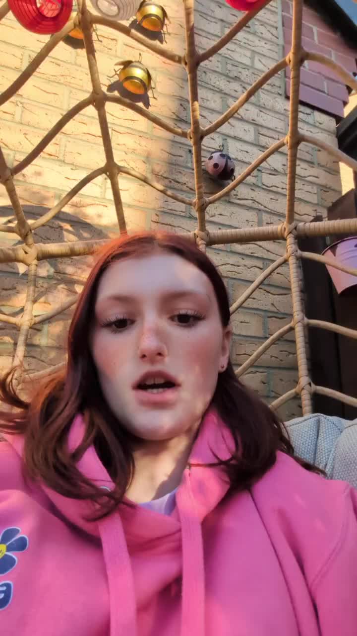 @Ella loves animals 🐢🦔🐱
