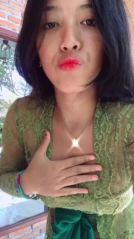 @Nikyjeje65