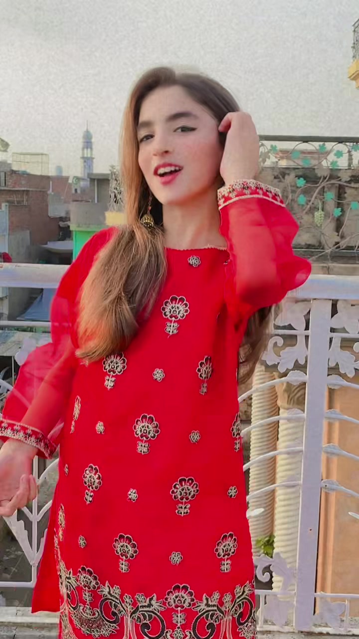 @𝐒𝐀𝐑𝐀𝐇 💝