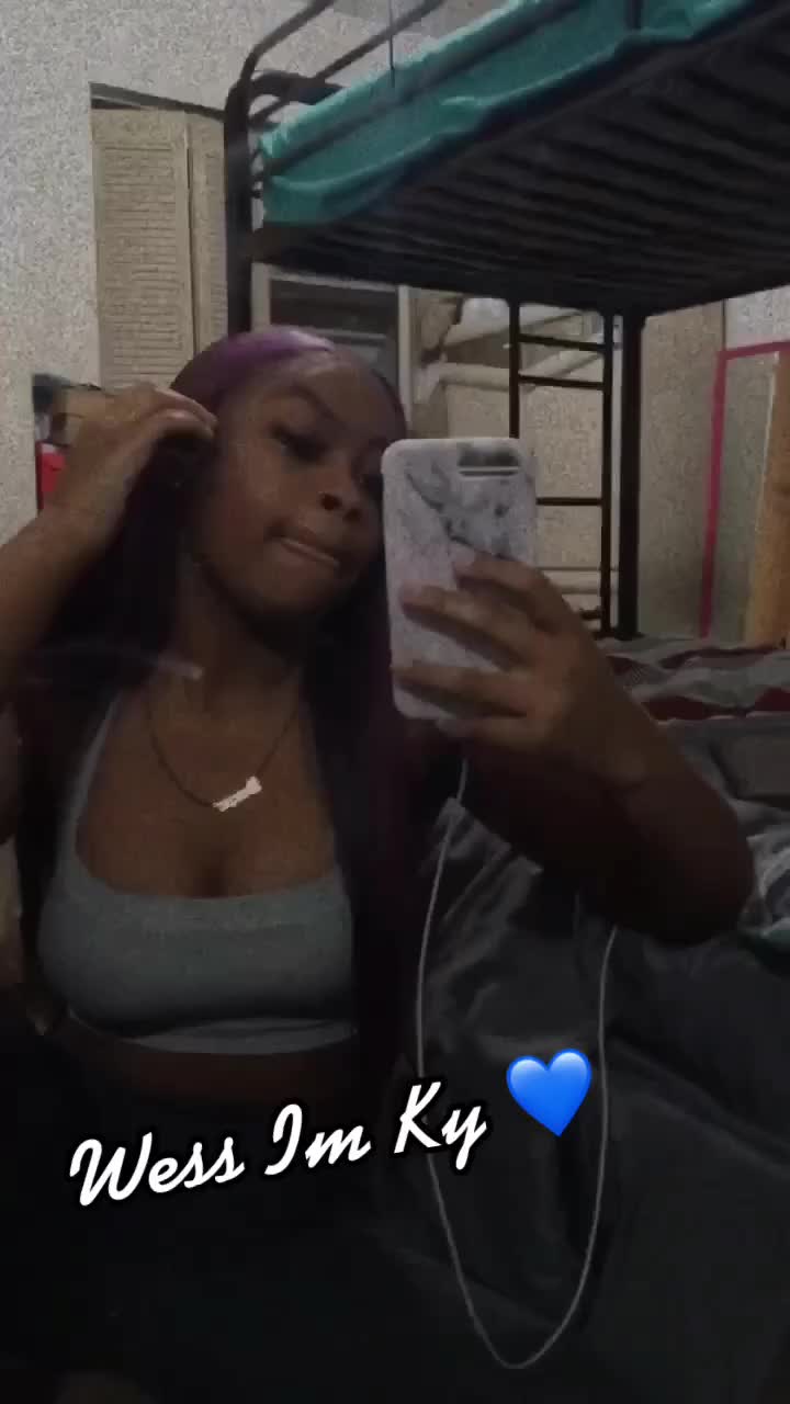 @KyyAngelinaa