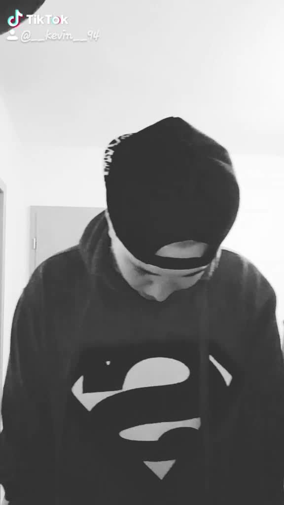 @Kevin Schütz