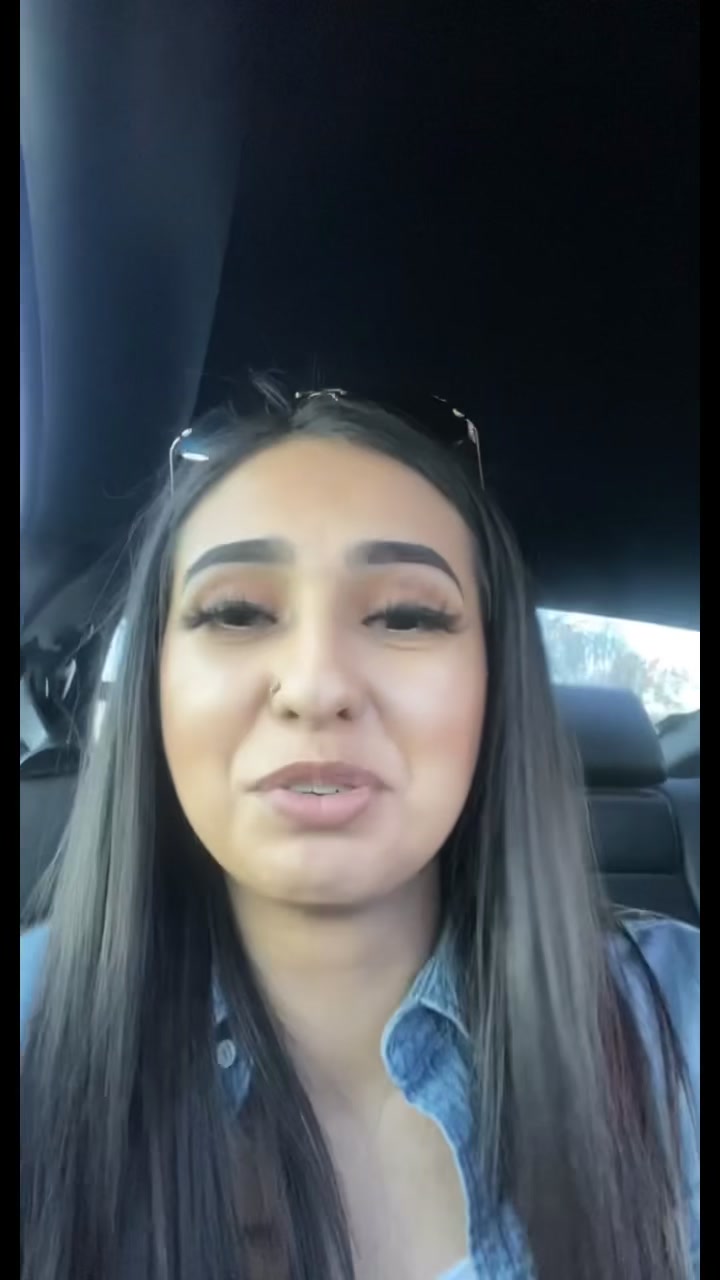 @Karen Lizzet