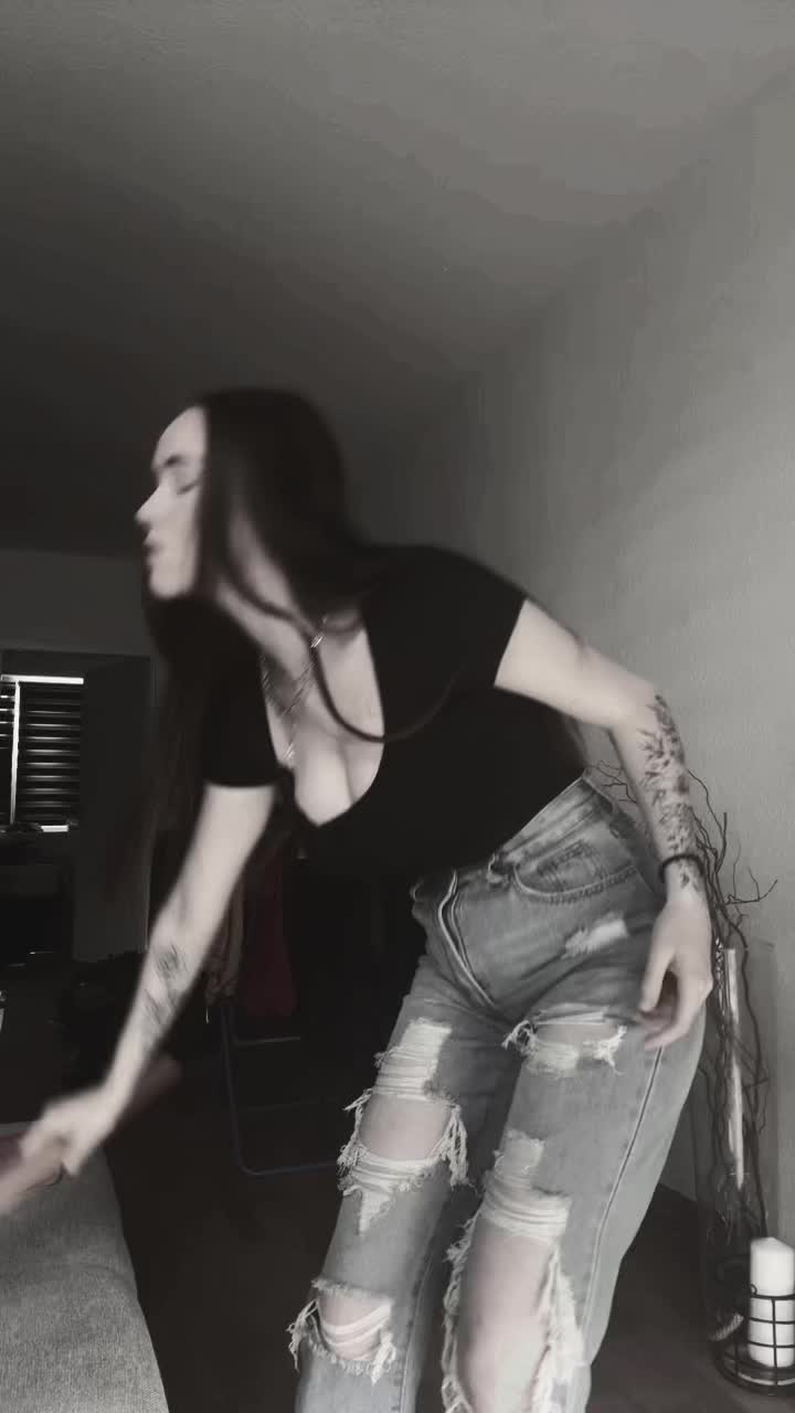 @ᥲᥡᥣᥱᥱᥒ_ᑲᥣ𝗍🧚🏻♂️