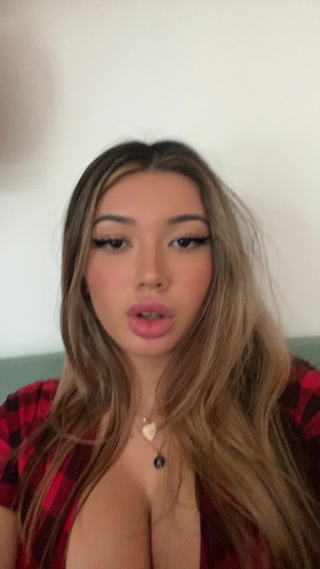 @Kay🦋