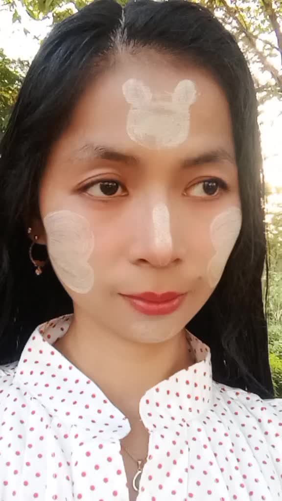 @ၾကာျဖဴ😘💙