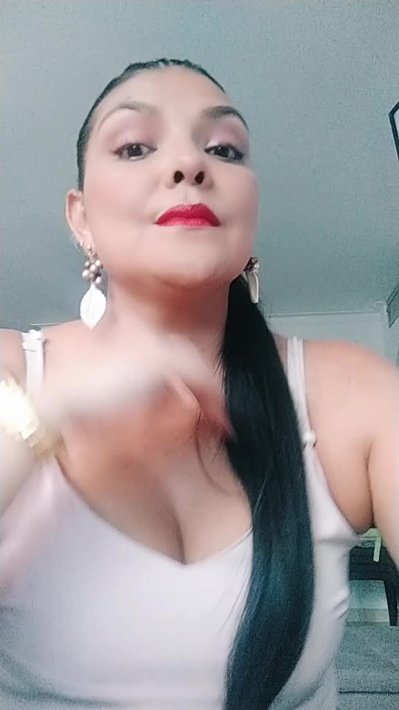 @Vivi Rivero