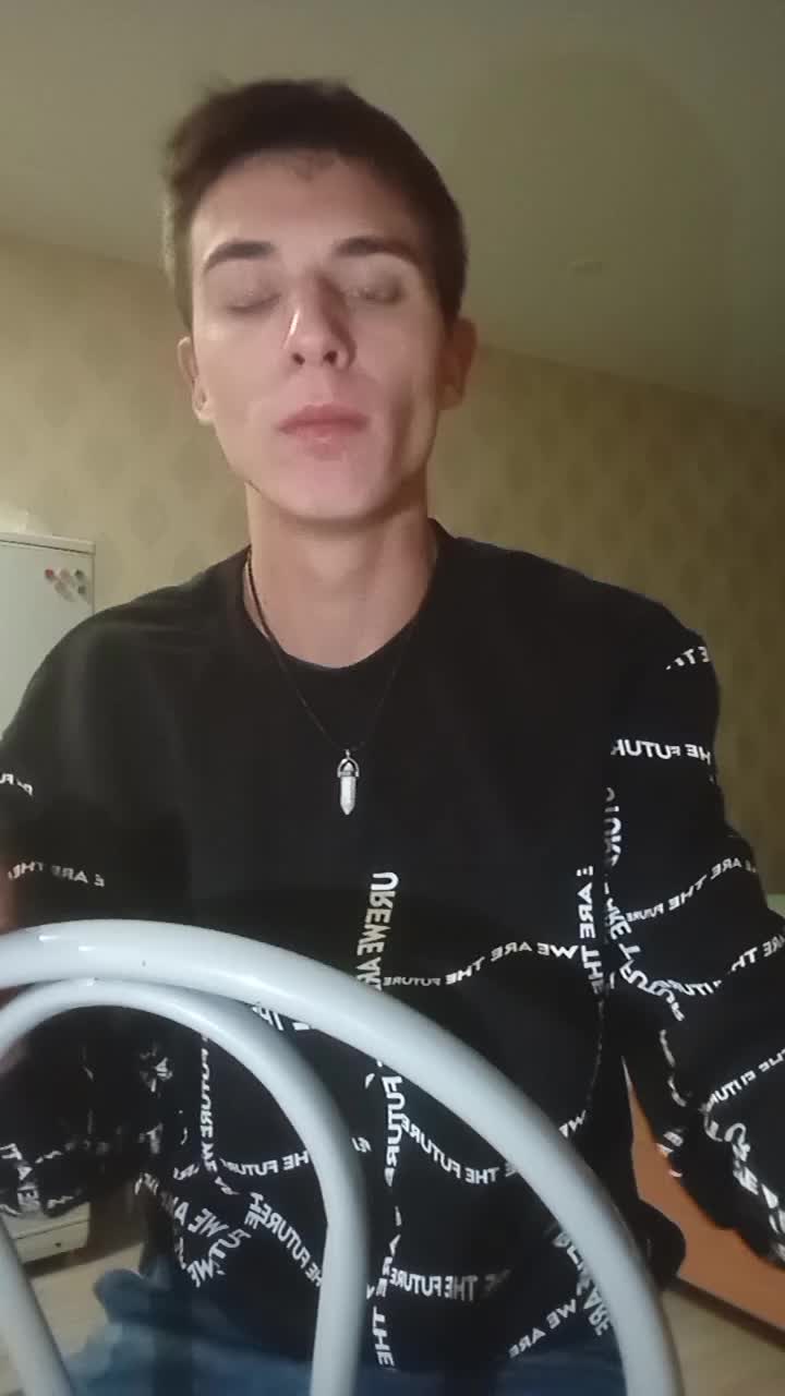 @костя
