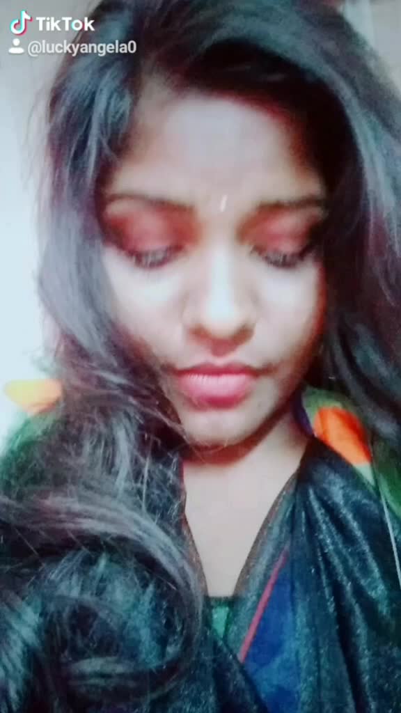 @luckyangela0