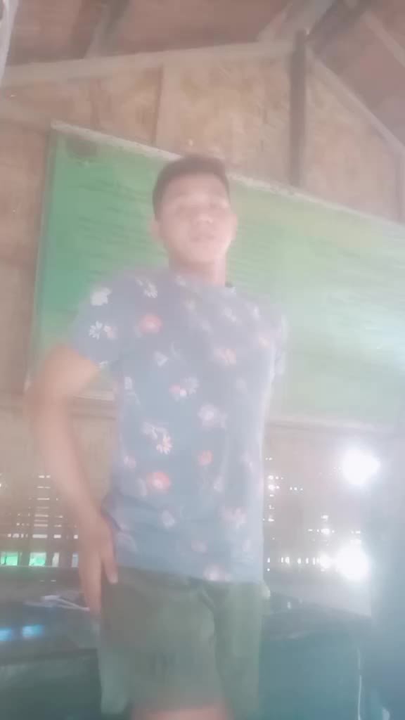 @kim lyod