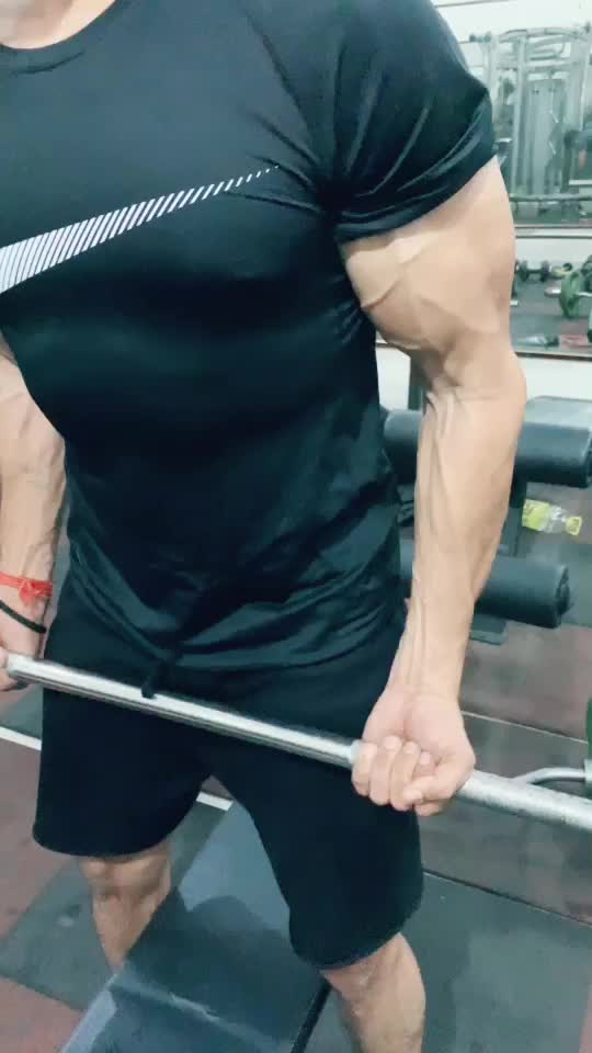 @Beniwalshab