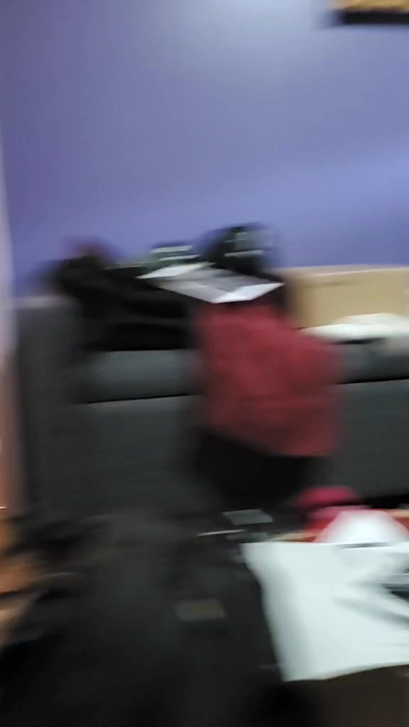 @Ez
