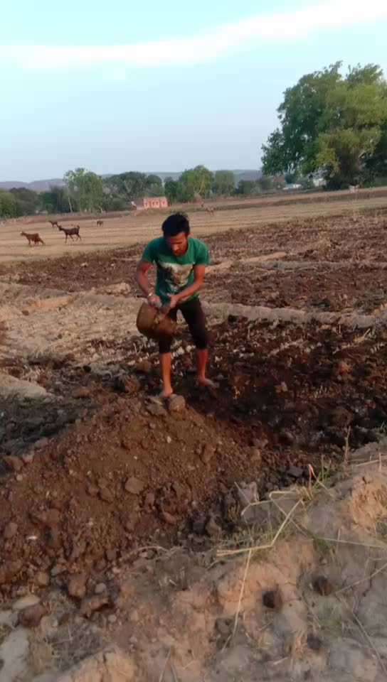 @DAYA MEENA