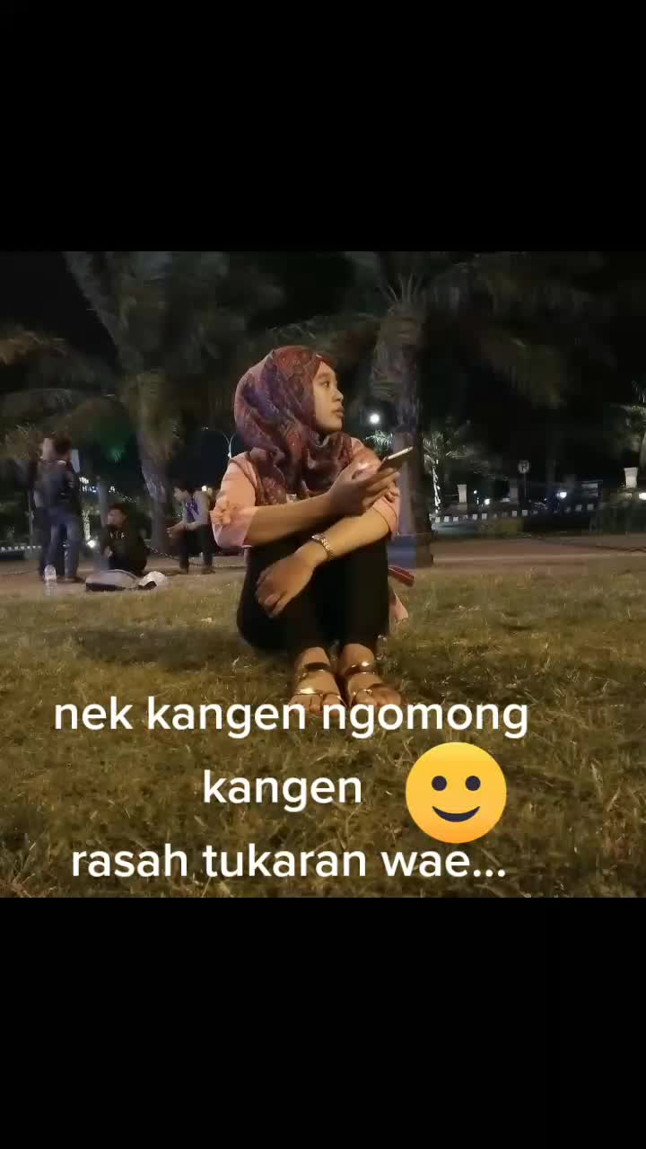 @Siti NurkhoLifah Official
