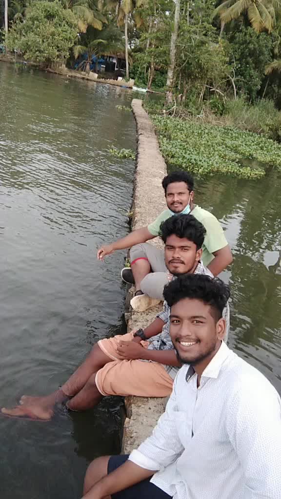 @NaNdHu