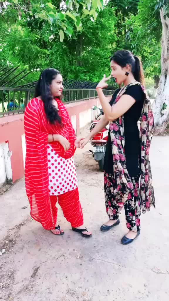 @@Lipsa Tripathy🌼