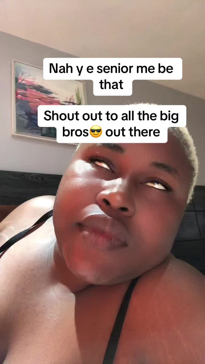 @Big tee💋🥰