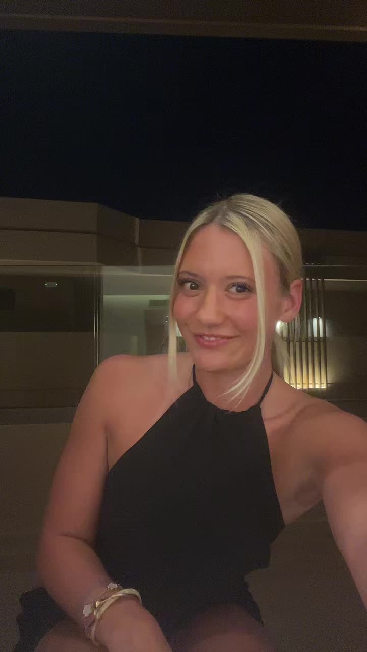 @Rhianna jones🧸