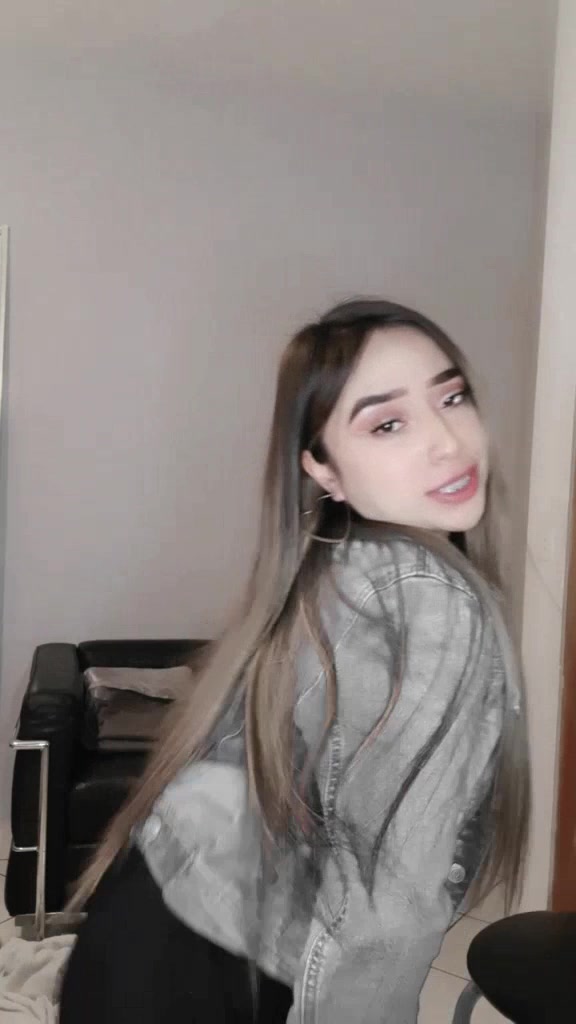 @Nena