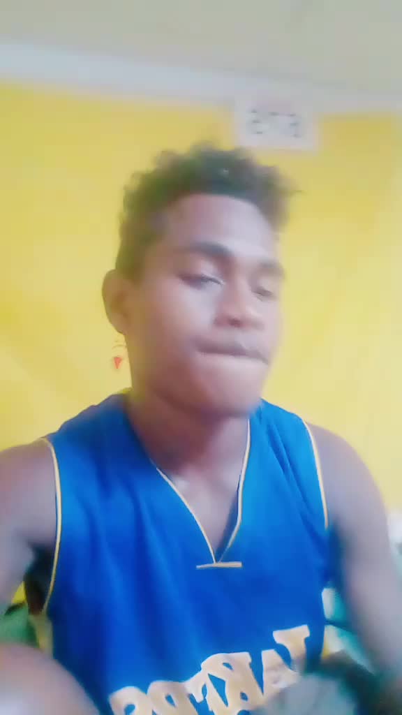 @that Fijian kid✨❣️💣