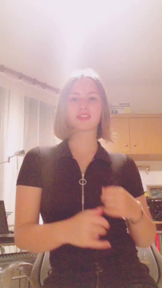 @Nanané