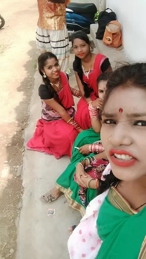 @DageshwarNishad
