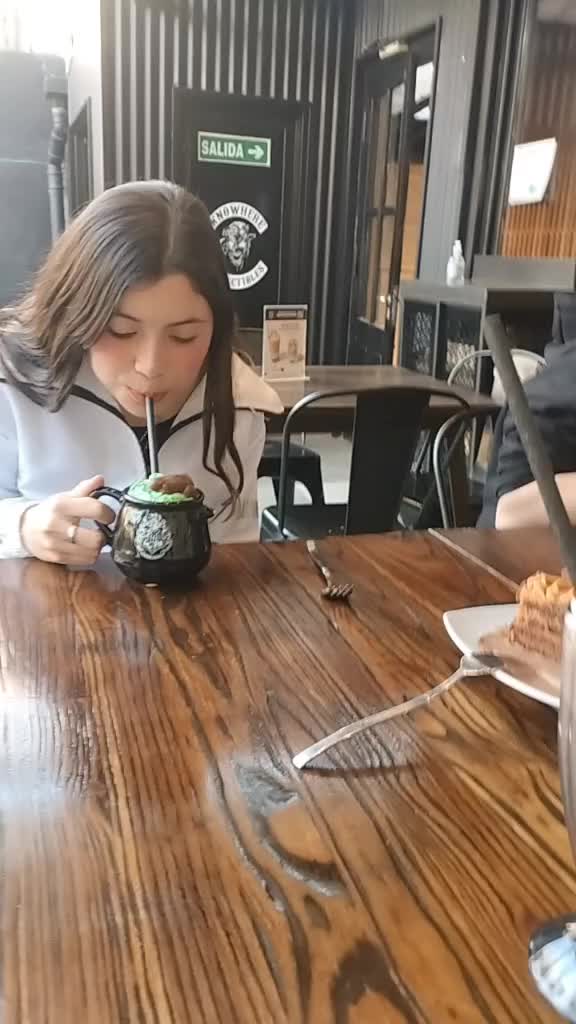 @Ema Rodriguez