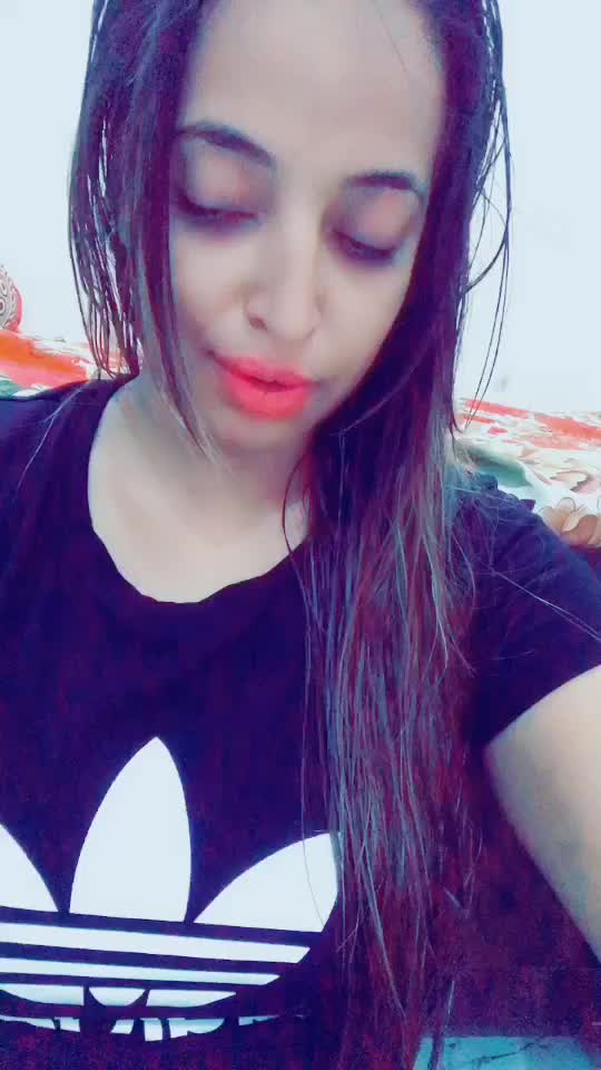@Kaur ਸਰਦਾਰਨੀ👑
