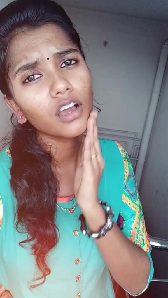 @👑 Keerthana&hearts;️💫