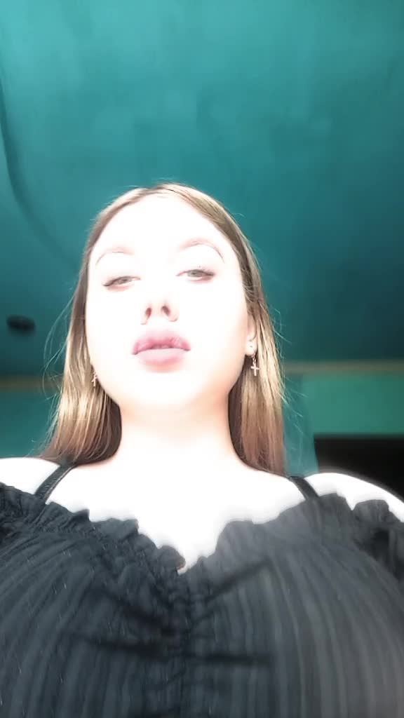 @Тётя Кристина 😎👀