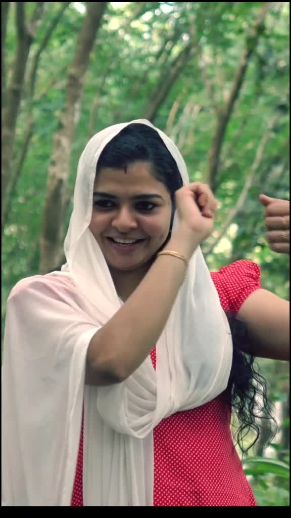 @Thumbi ponnu😘😘