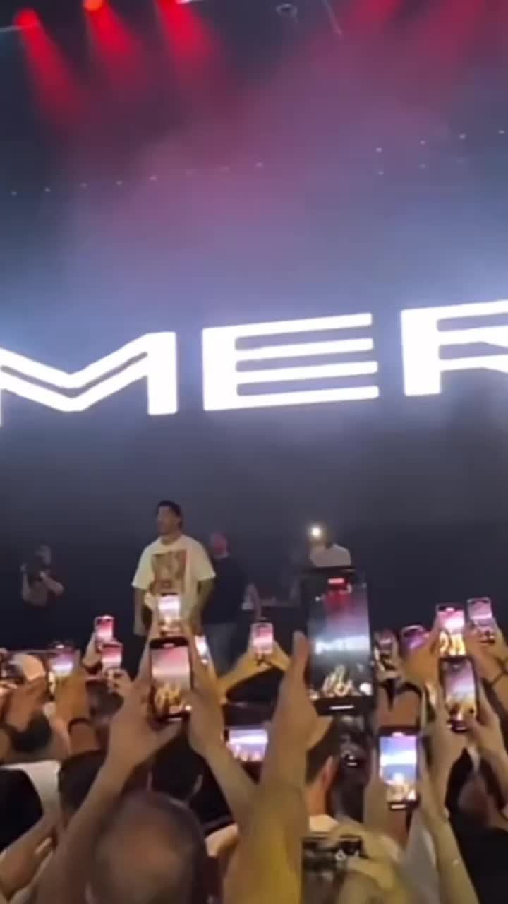 @Mero_428