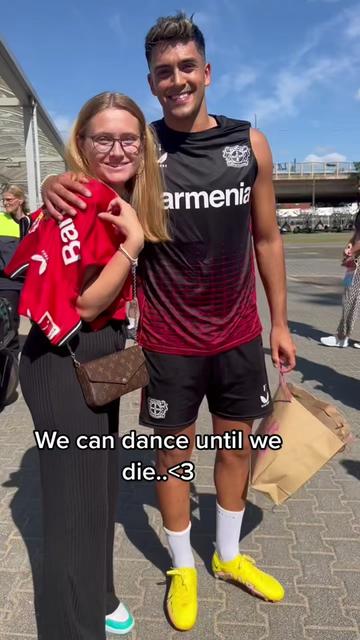 @Michelle⚫️🔴