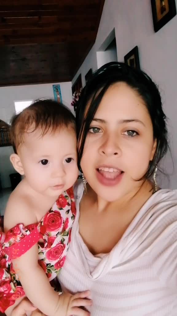 @Kamilitha Acu&ntilde;a